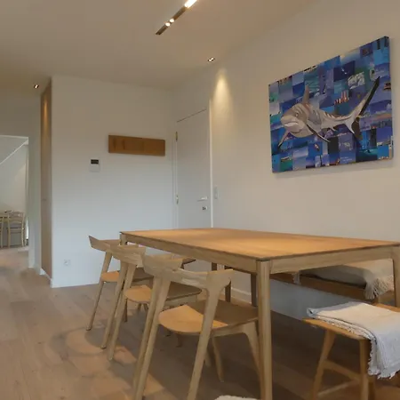 Apartment Luxury Tennis Gardens Zoute With Heated Swimming Pool At 200m From The With 2 Parking Places *